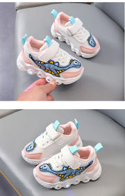 Kids Casual Sneaker Boys Girls Breathable Light-Up Tennis Shoe