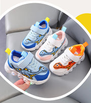 Kids Casual Sneaker Boys Girls Breathable Light-Up Tennis Shoe